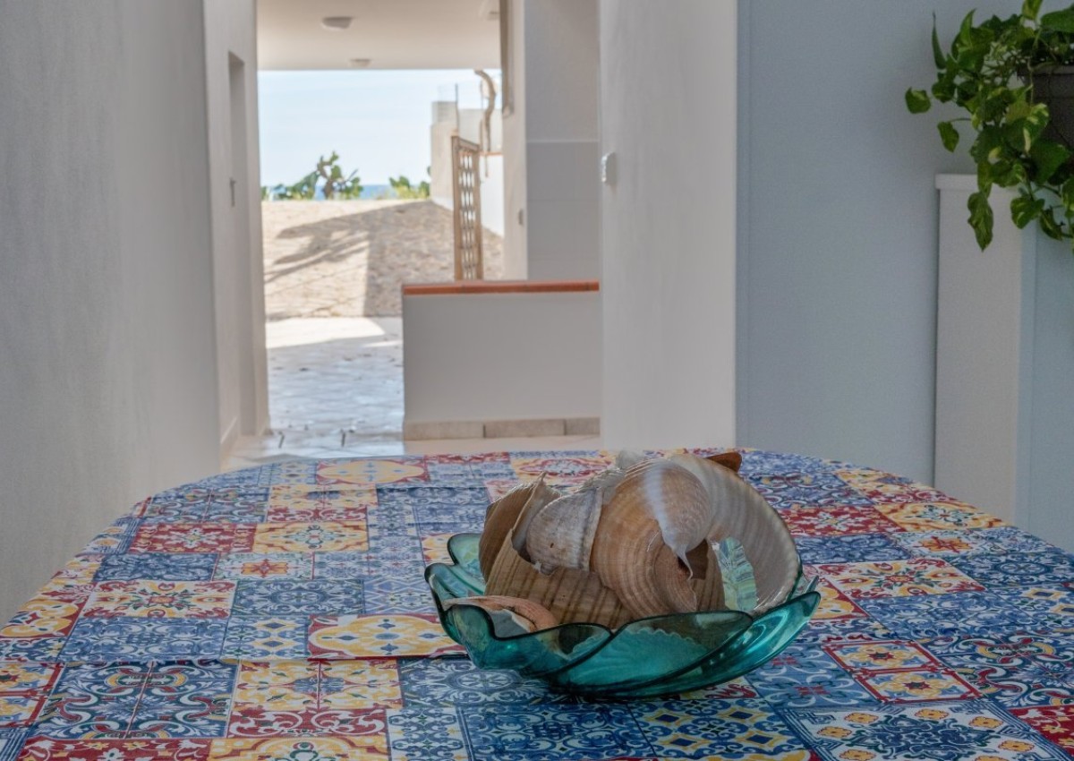 Lucia's home, la passeggiata sul mare